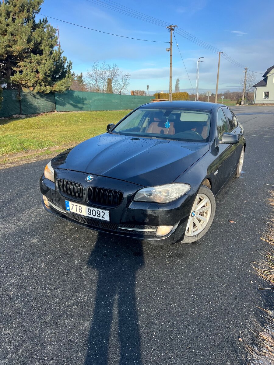 BMW F10 525d, 2012, 252 000km 160 Kw, automat převodovka. Hn