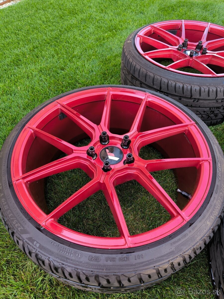 Japan Racing JR30 R19x8,5J ET40 5x112