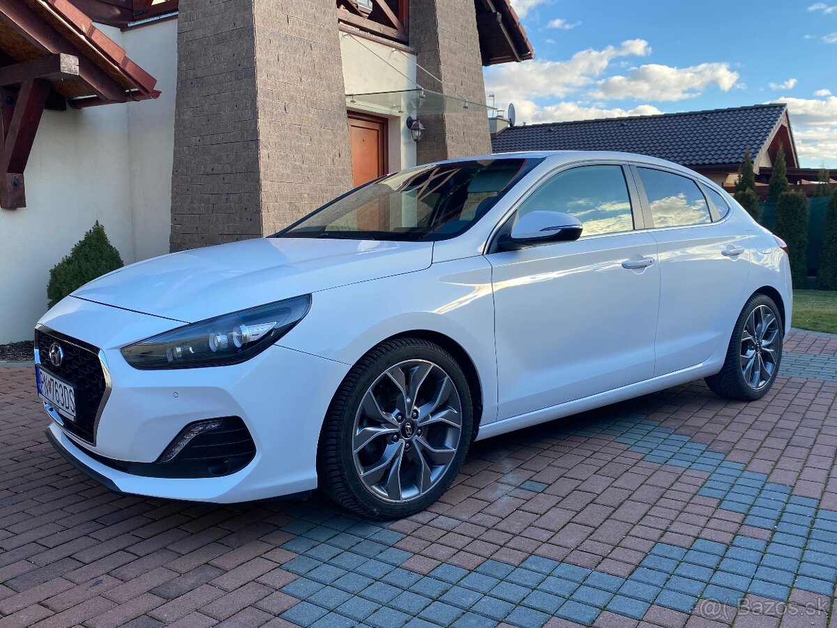 Hyundai i30 Fastback 1.4 T-GDi Automat 7 DTC