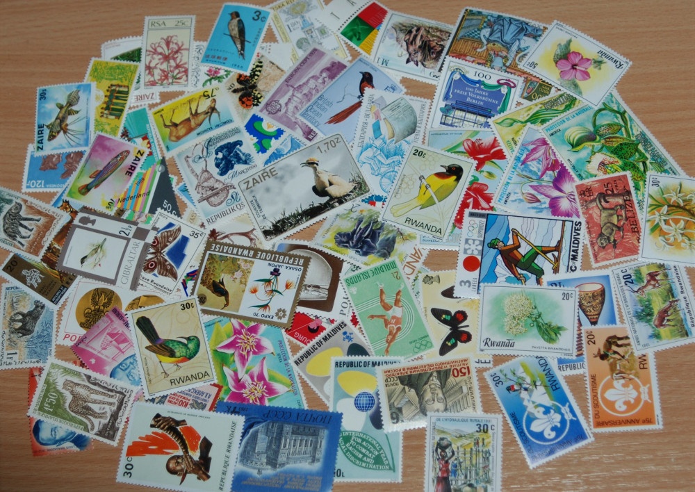 Poštové známky - 70 ks - Mix 17 - čisté