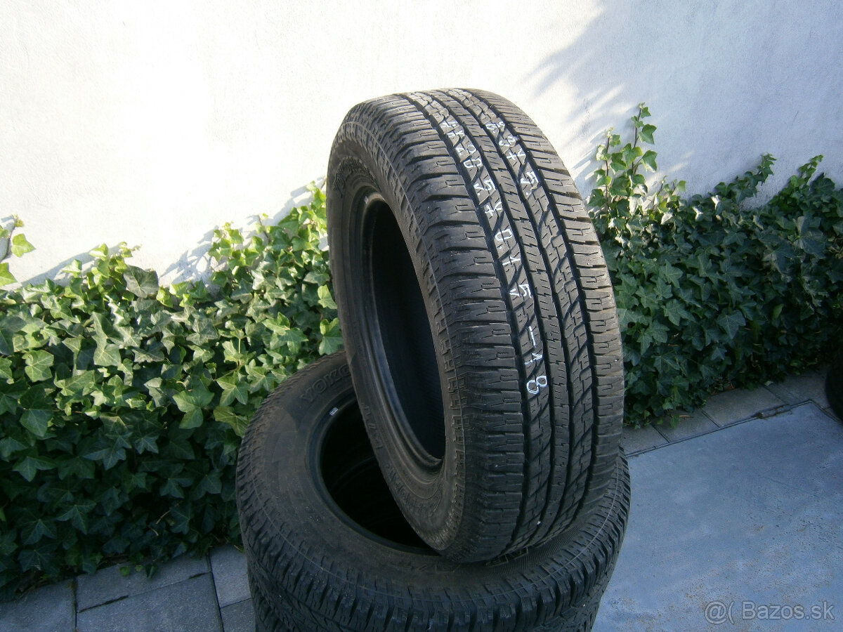 Predám 4x zimné pneu Goodyear A/T Teren 205/70 R15 96HXL