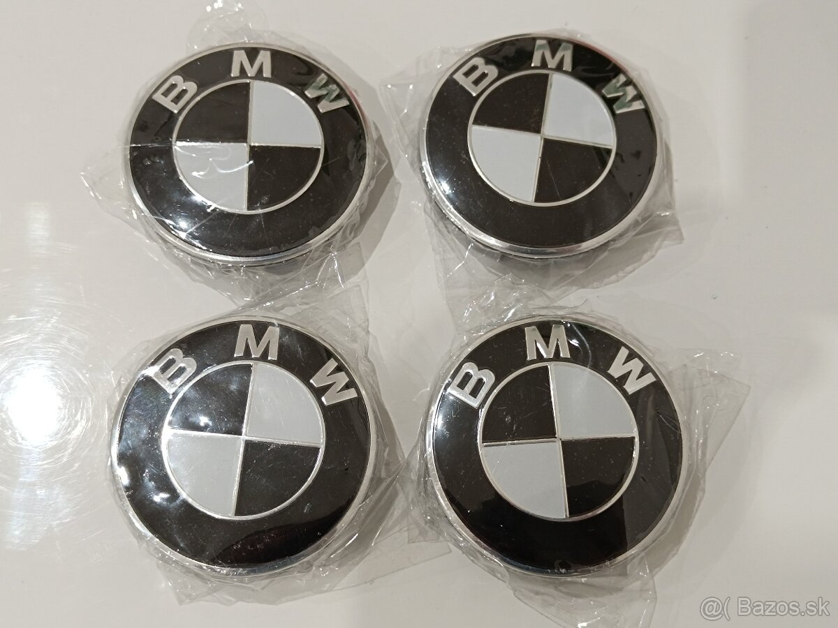 Stredove kryty BMW 68mm čierne