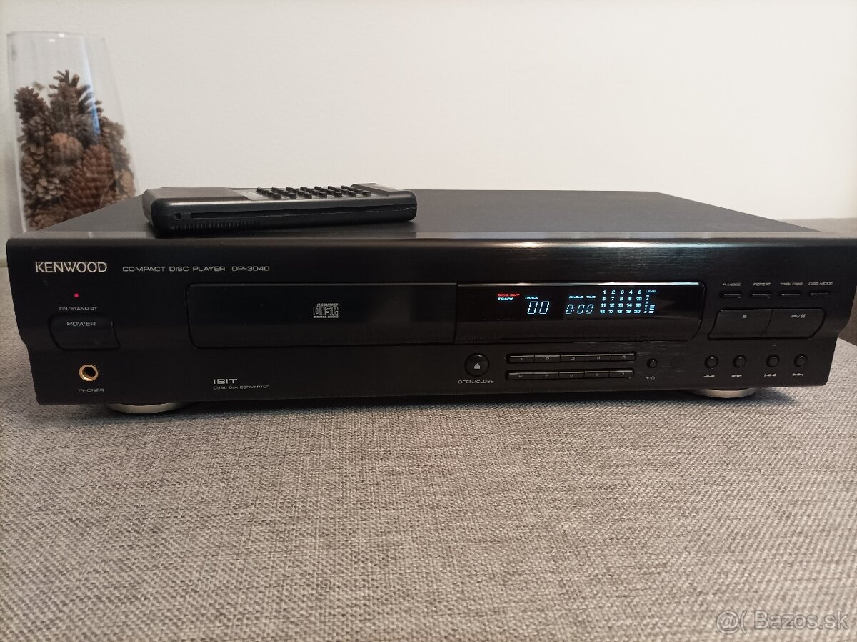 CD prehrávač KENWOOD DP-3040