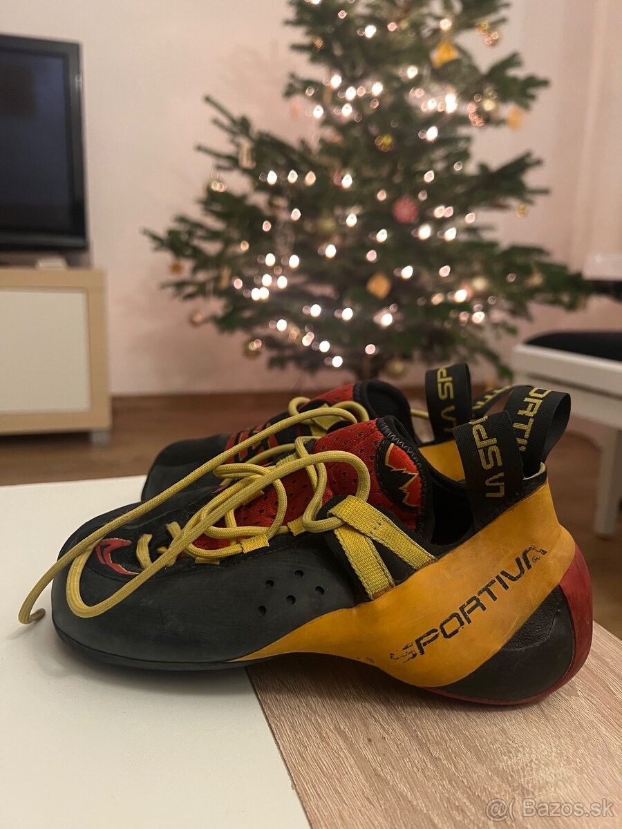 Lezečky La Sportiva Genius 38 (ale sadnú dobre na 36-37)