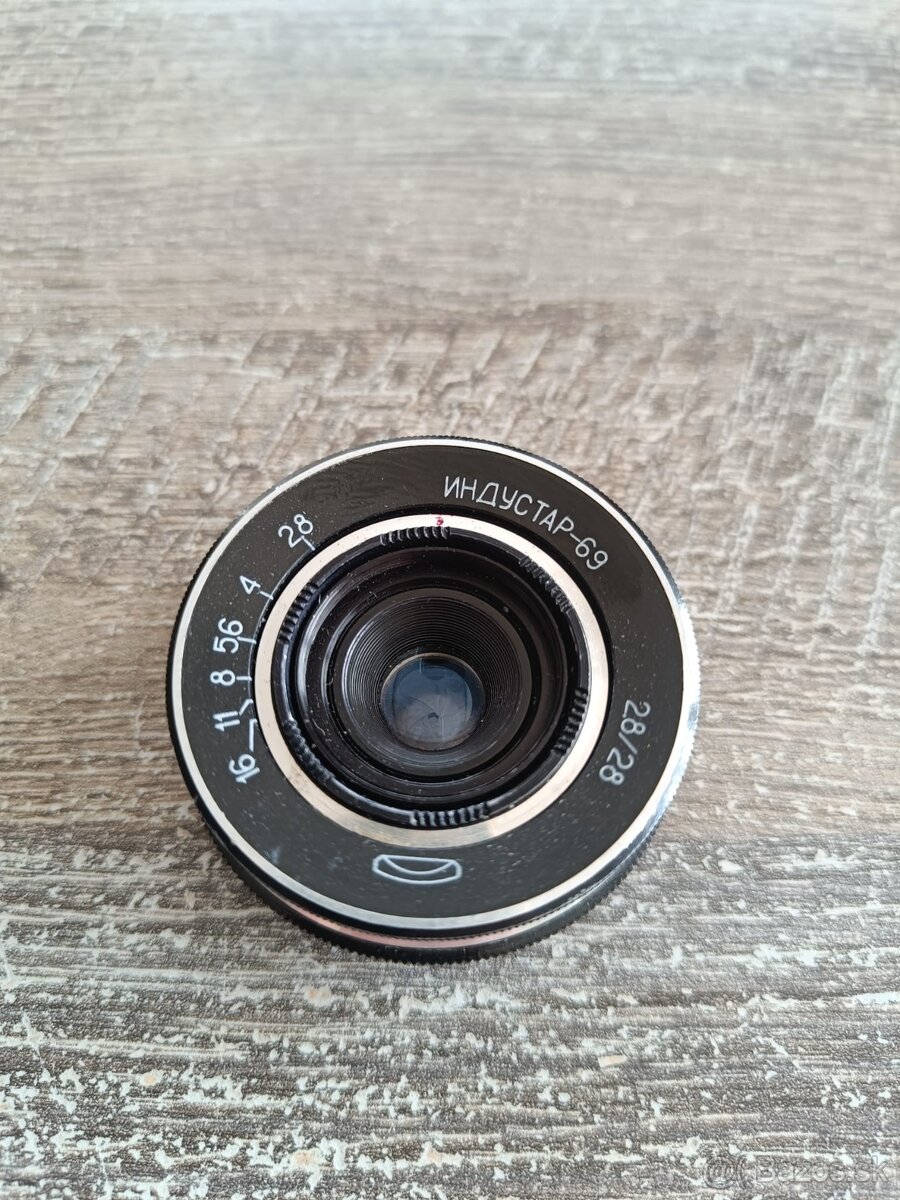 Vintage raritný širokouhlý objektiv  INDUSTAR-69 f 28mm M39