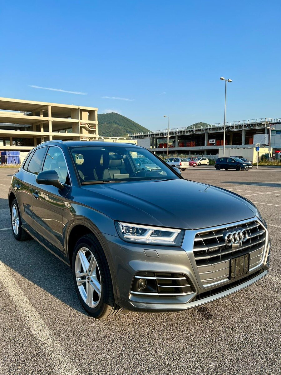 Audi Q5 3.0TDI 210kw 3xS-Line ACC 360 Odpočet DPH SKSPZ