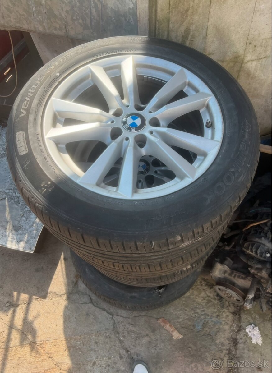 Elektróny s pneumatikami BMW X5 E70 255/55R19