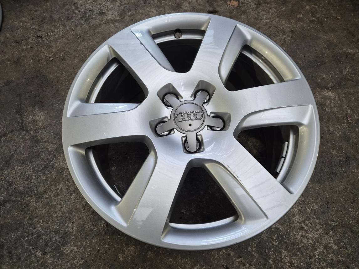 5x112 r17 ET39 x 8J elektróny originál AUDI