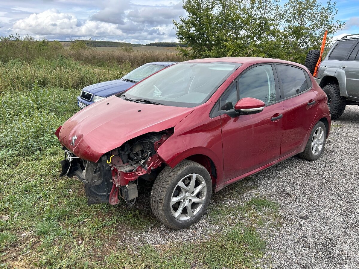 Peugeot 208 1.2