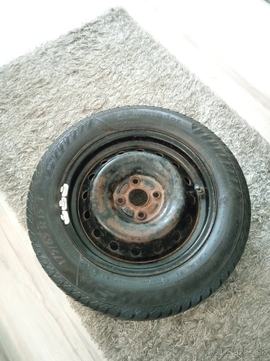 SADA  Zimné kolesá 175/65  R 15 T Matador   MP 74