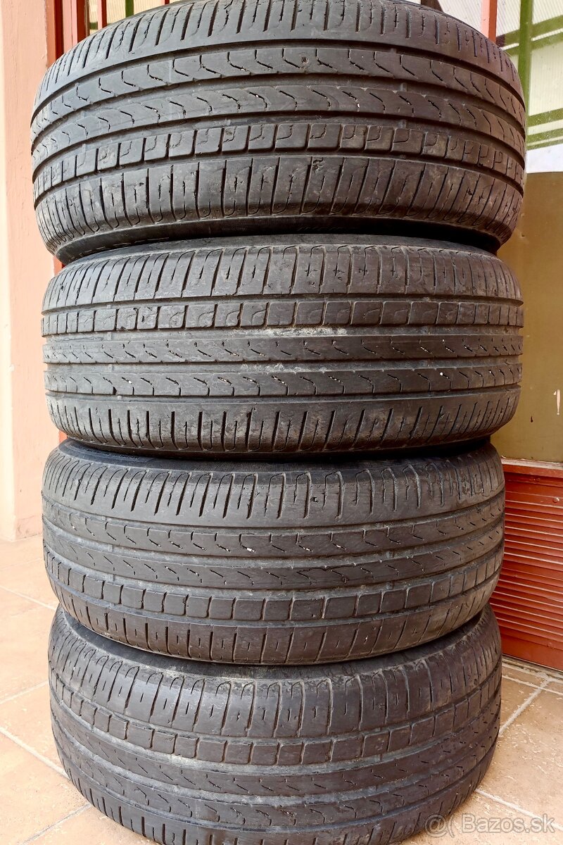 215/55 R17 Letné pneu - Kompletná sada