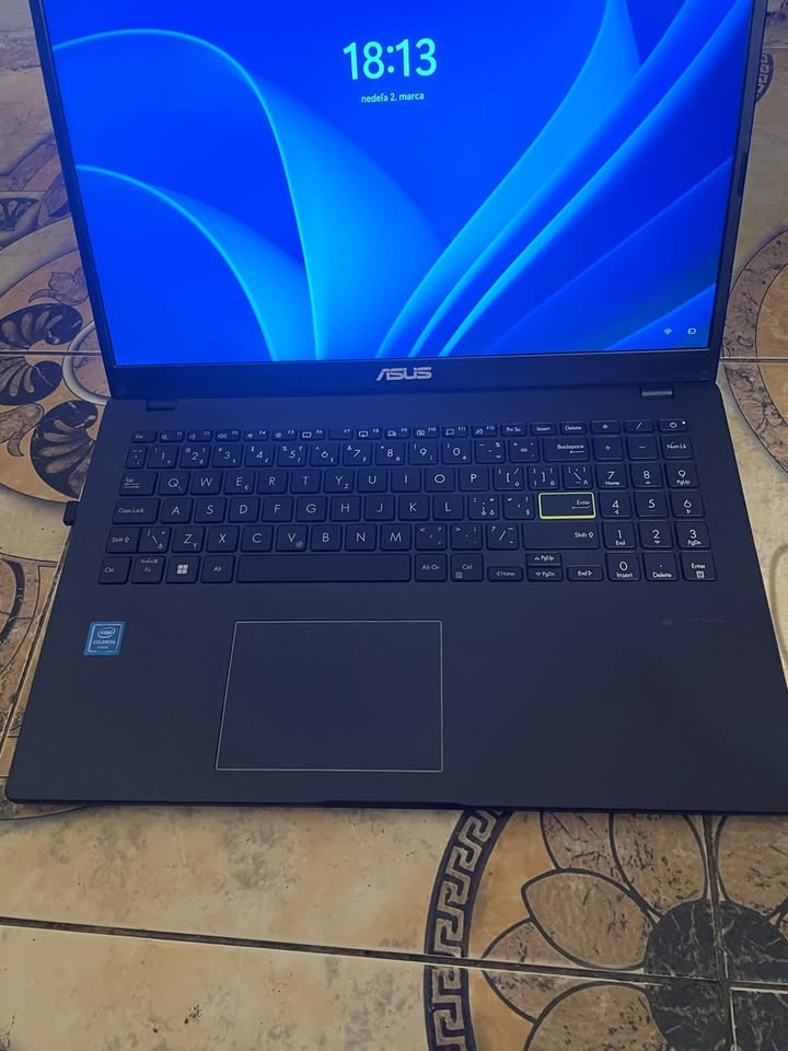 Asus