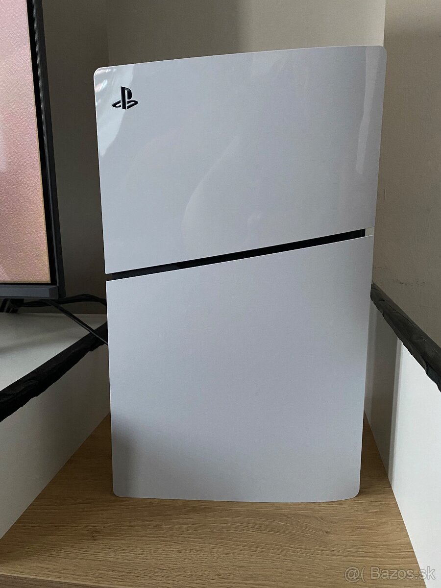 PS5 Slim