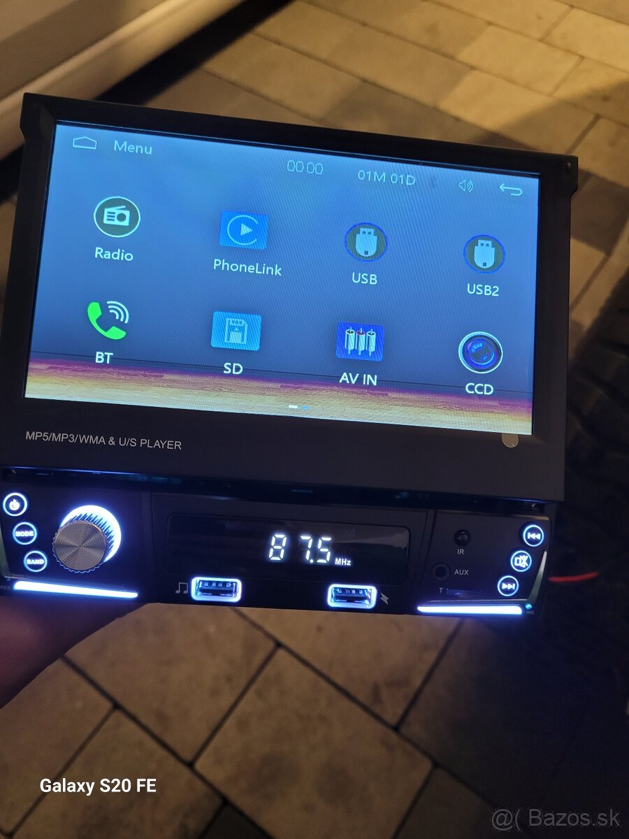 Autorádio vysúvací Android