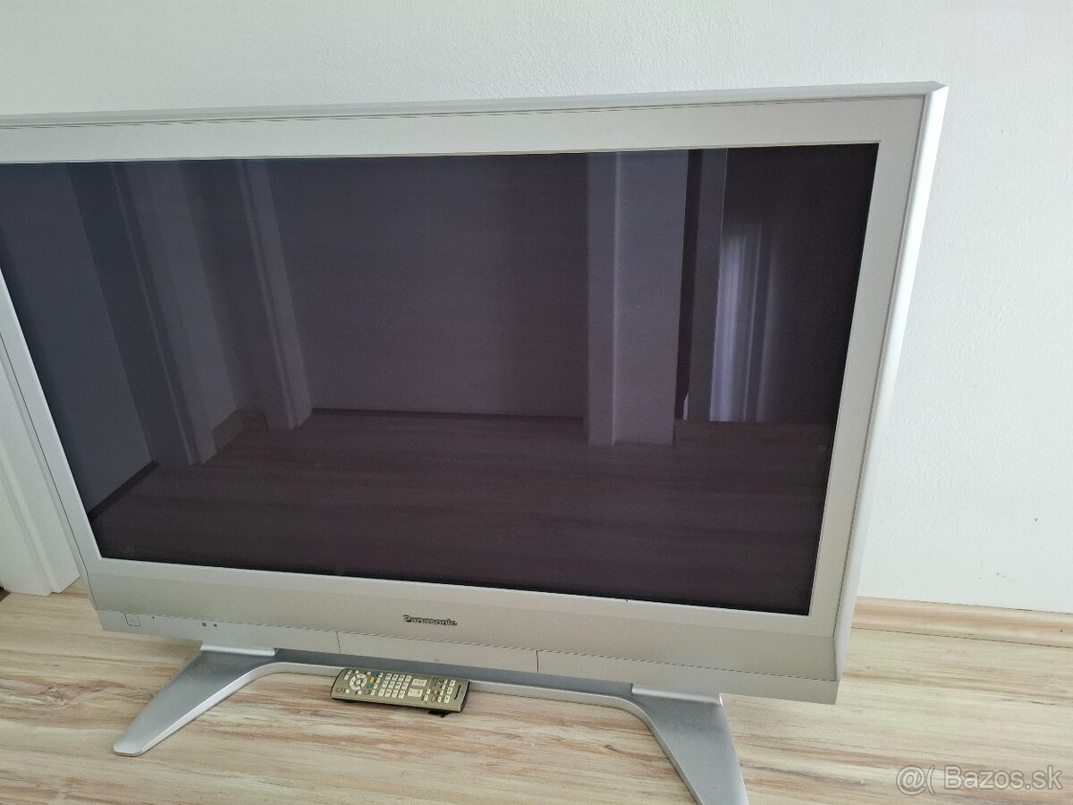 Predam televizor Panasonic viera