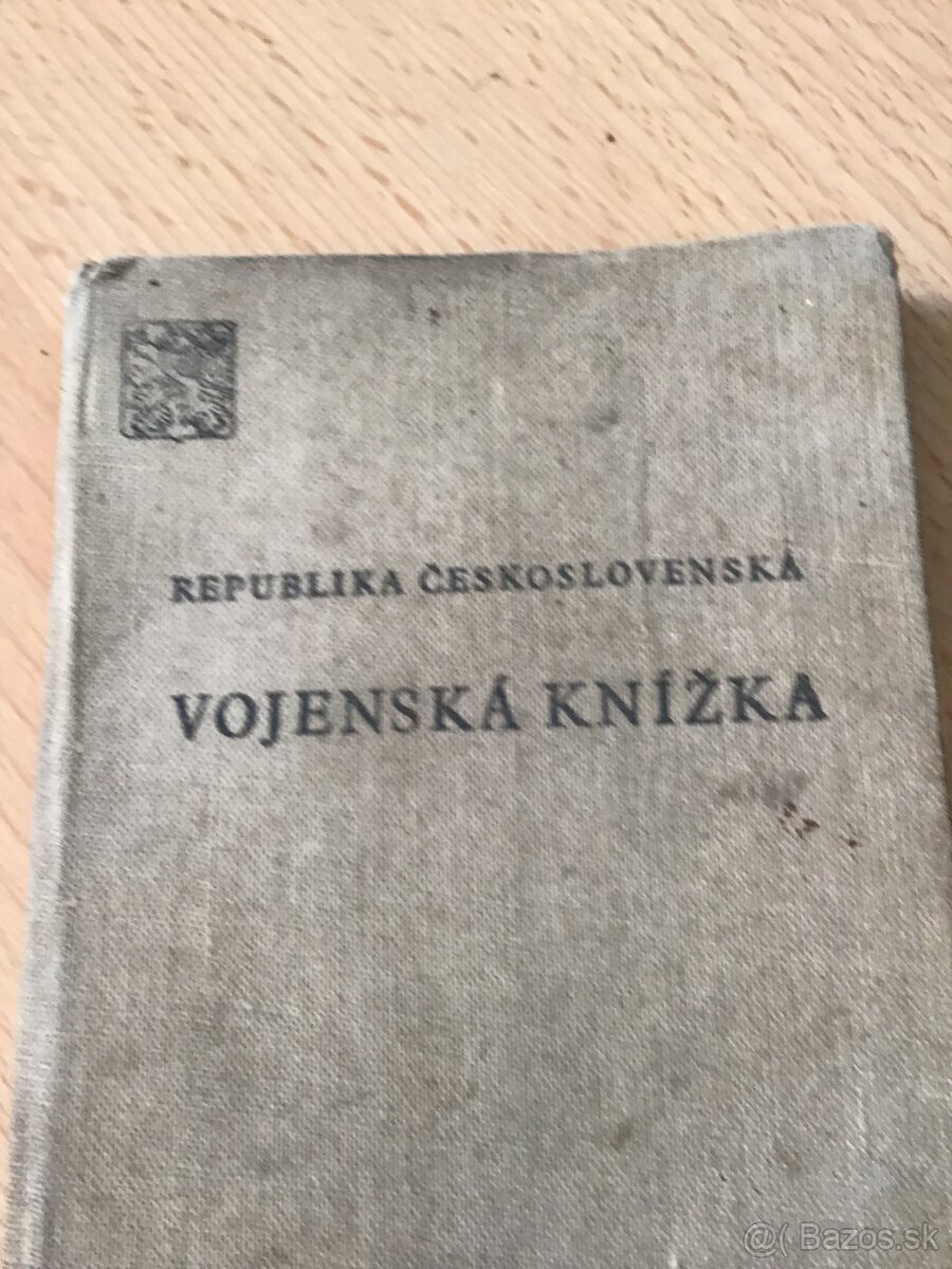 VOJENSKá KNIžKA ROK 1955