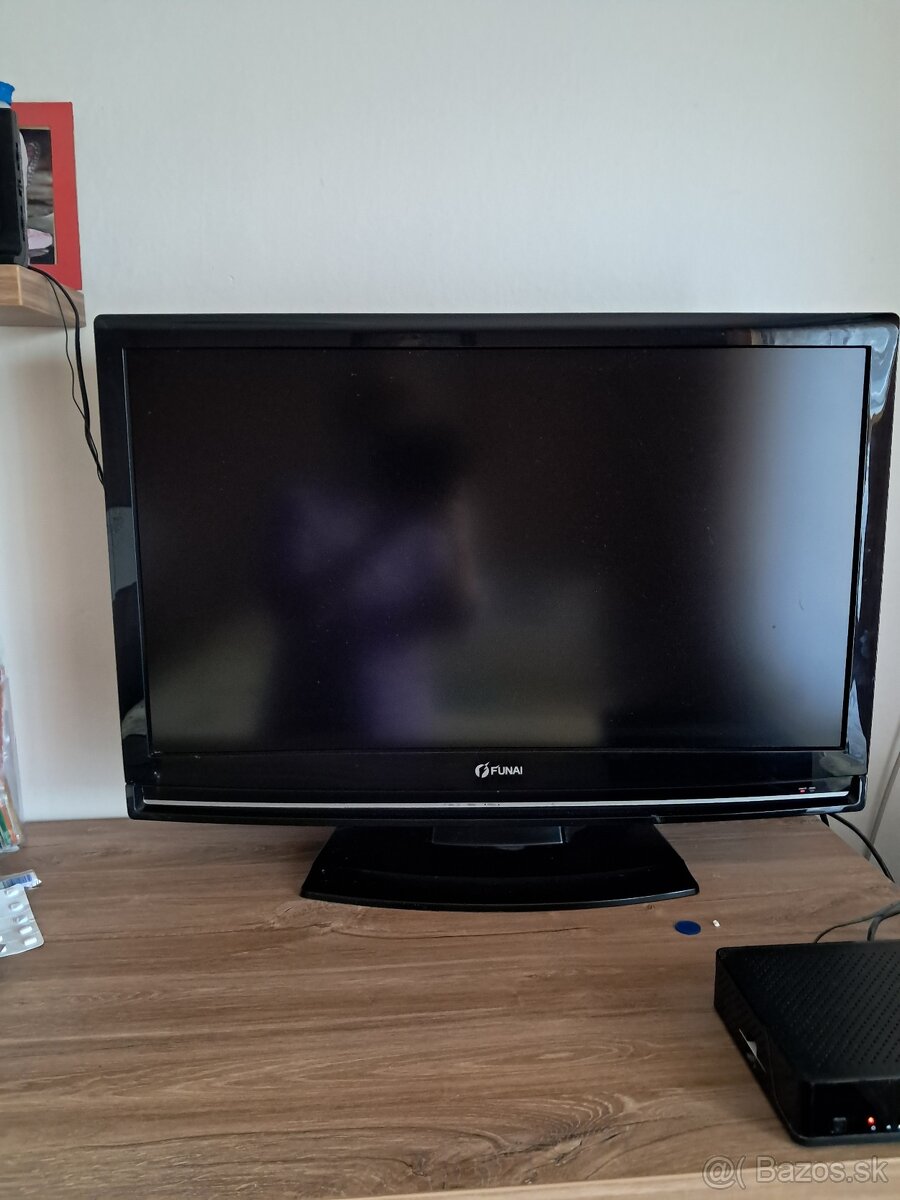 LCD Tv 81 cm