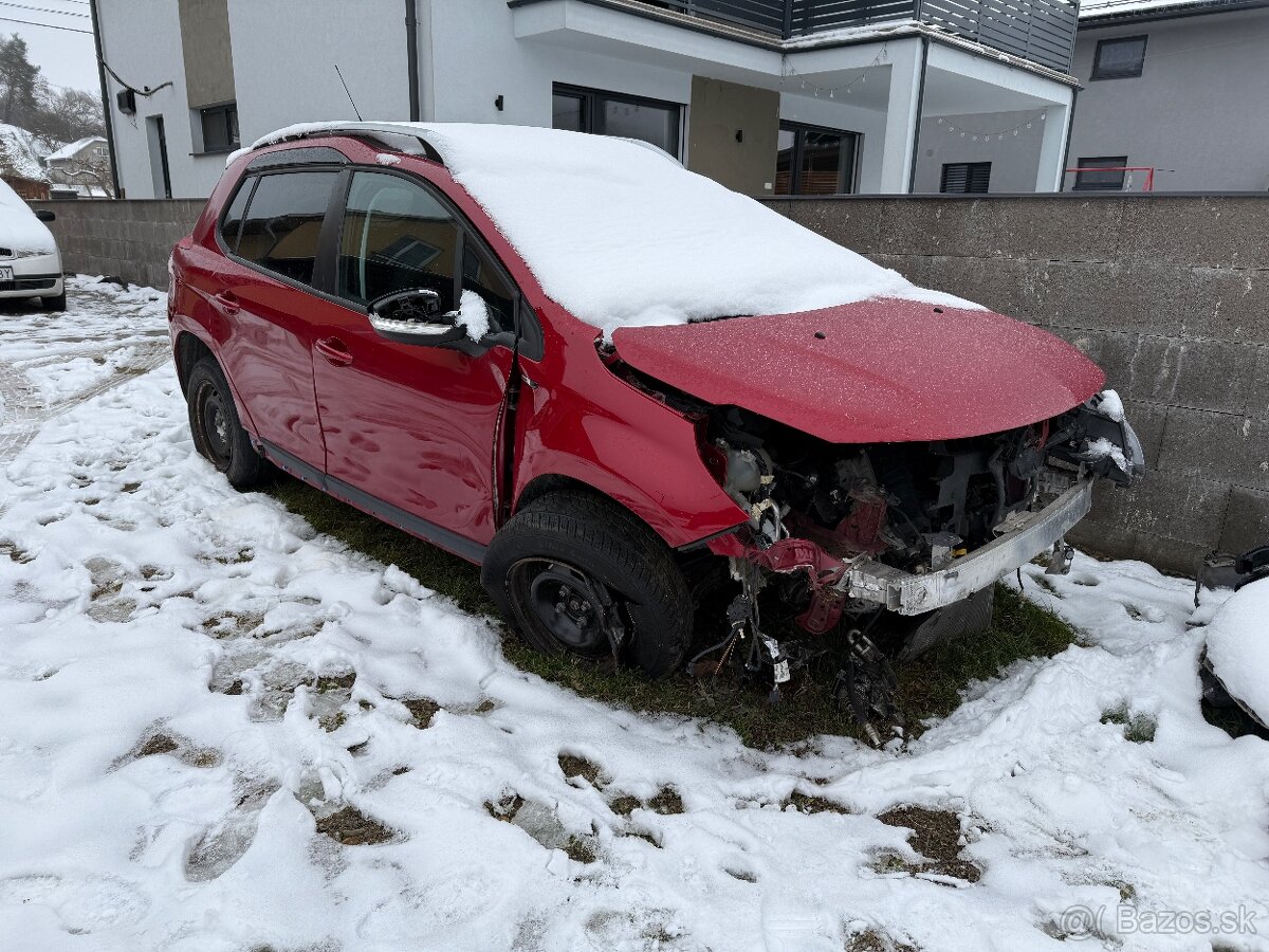 Peugeot 2008 r. 2018 - búrané