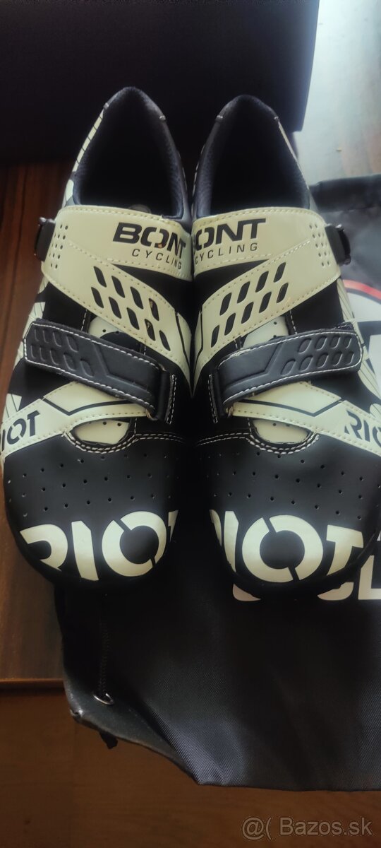 BONT RIOT Black/ White carbonové tretry