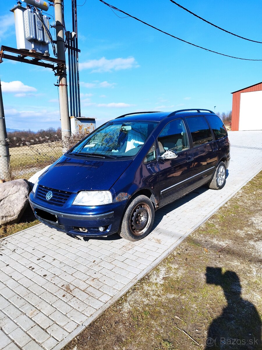 Rozpredám na ND VW Sharan 1,9tdi 85kw 4x4