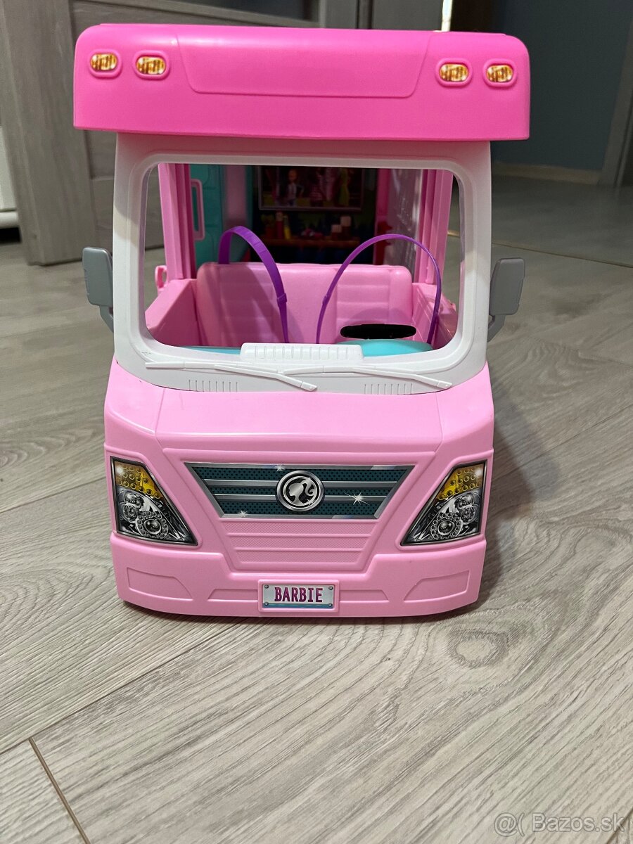 Barbie karavan