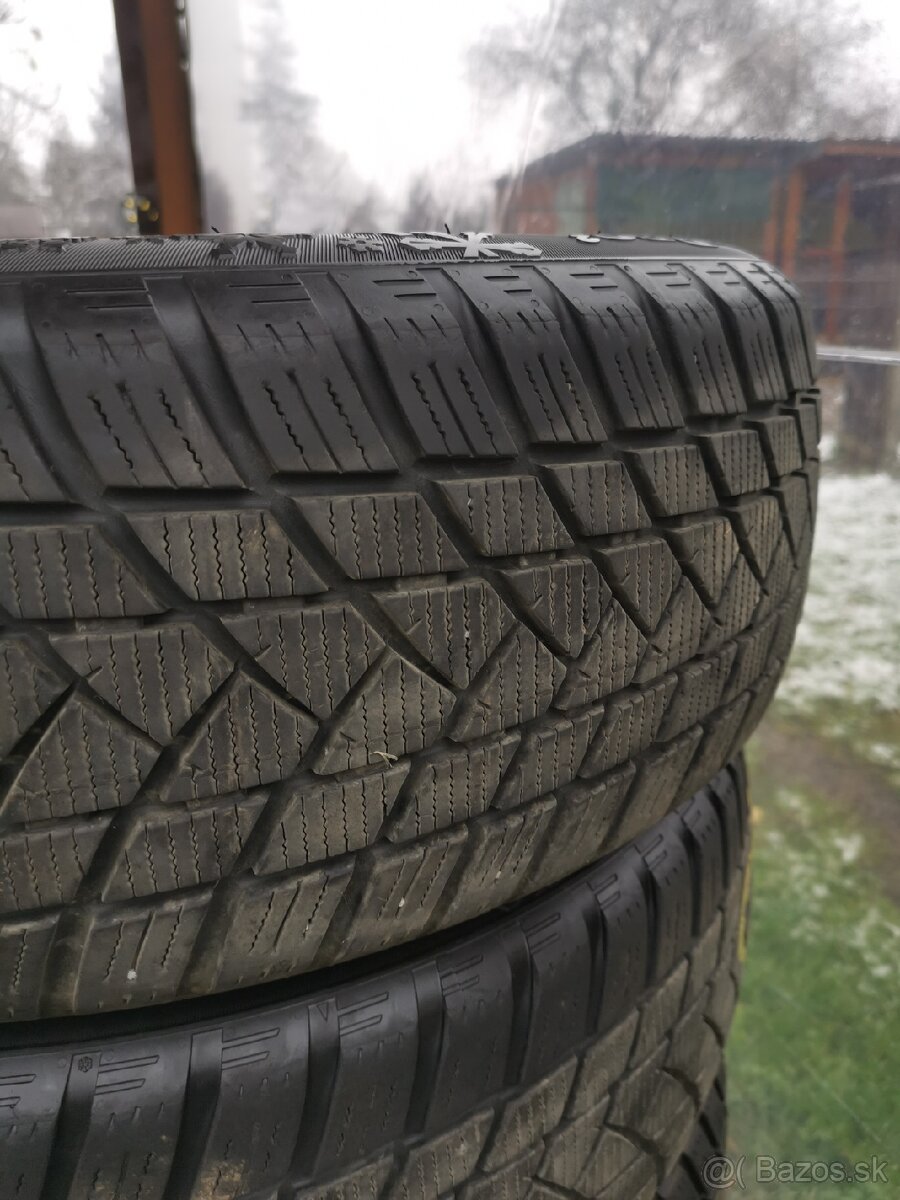 Predám zimné pneumatiky 205/60 R16