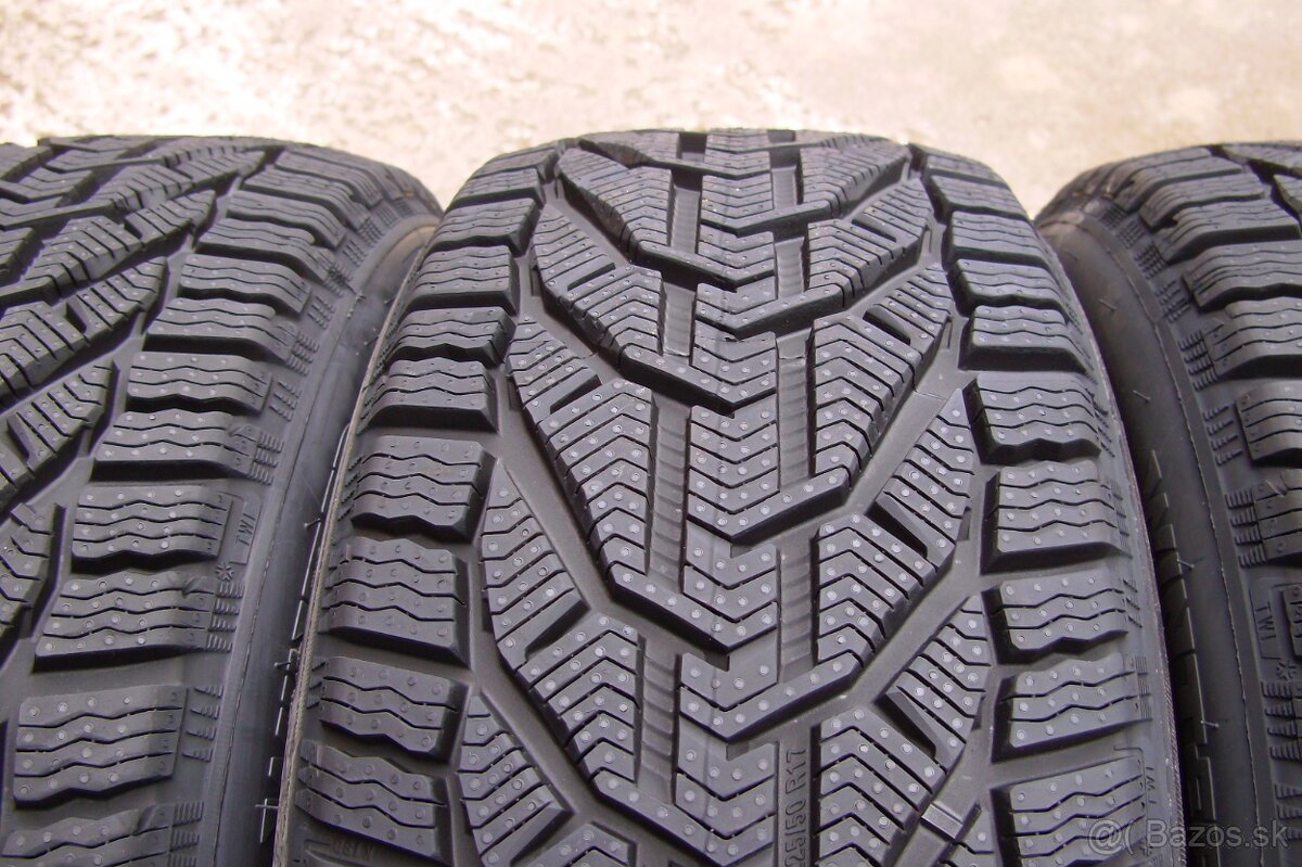 zimne pneu 225/50 R17