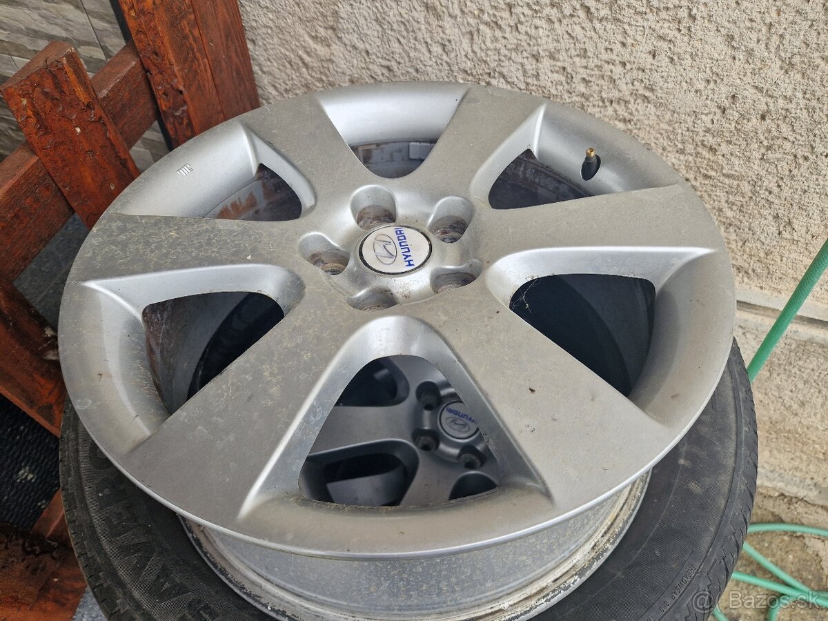 Hyundai 5x114 R18 + pneu