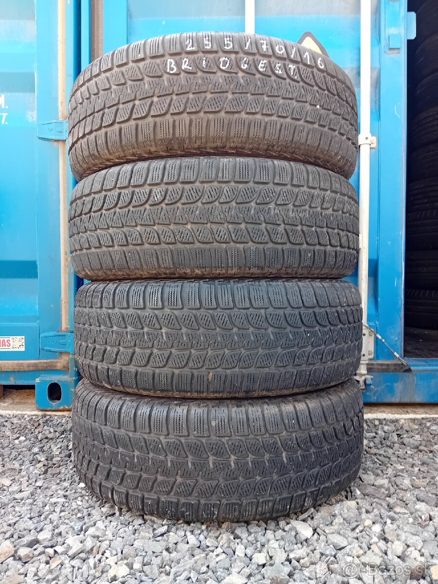 255/70R16 Zimné pneumatiky Bridgestone