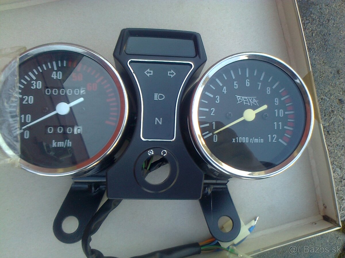 Predam tachometer s otackomerom novy