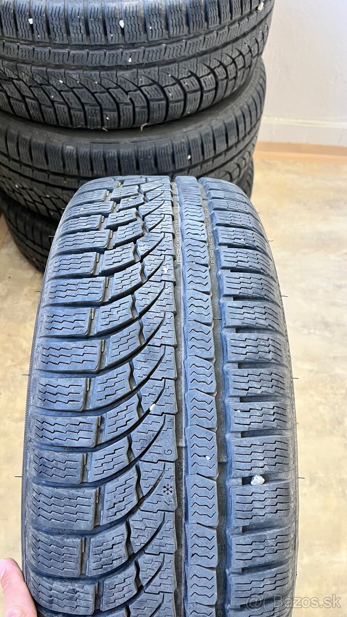 Zimna sada kolies Nokian 205/55 r16