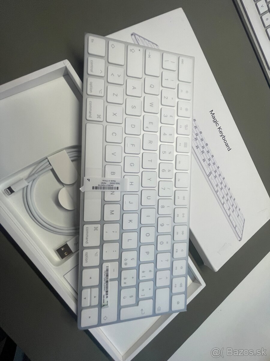 Predám klávesnicu Apple Magic Keyboard