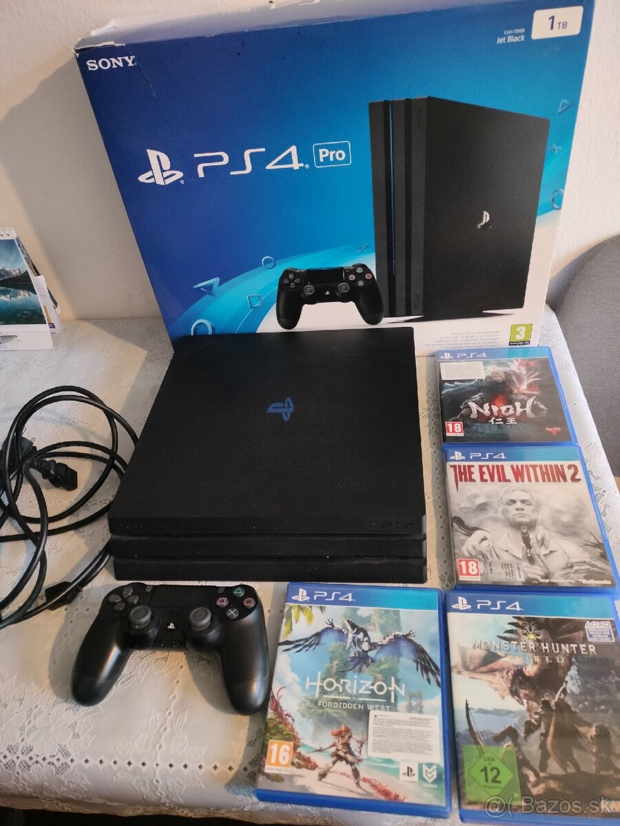 Ps4 pro 1TB 4x hry 1 x ovladač