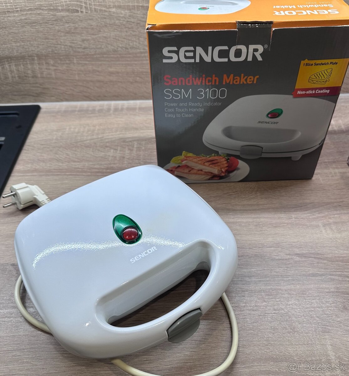 Sendvičovač / Toustovač Sencor SSM 3100