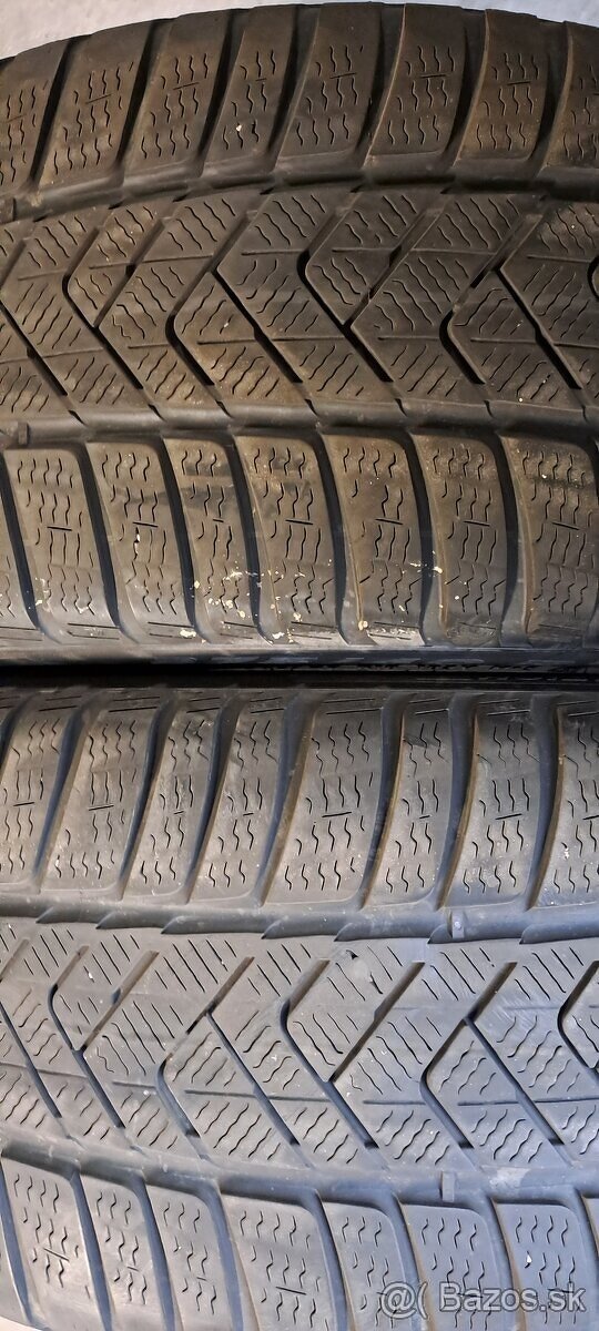 Predám 2ks jazdené zimné 255/45r18-103V Pirelli RSC