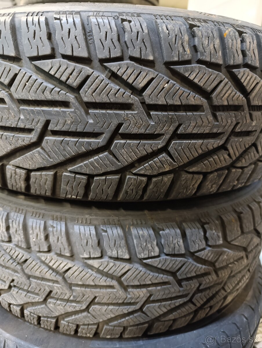 205/60 R16 92H Sebring