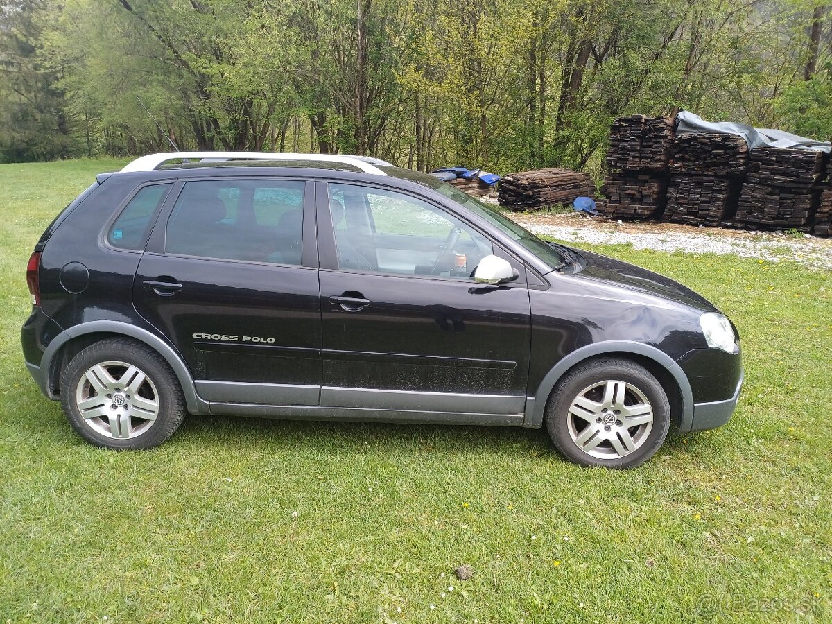 VW POLO CROSS