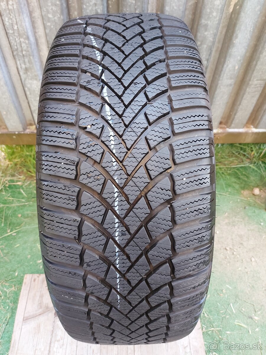 2 ks zimných pneu Bridgestone - 235/45 r18 98V