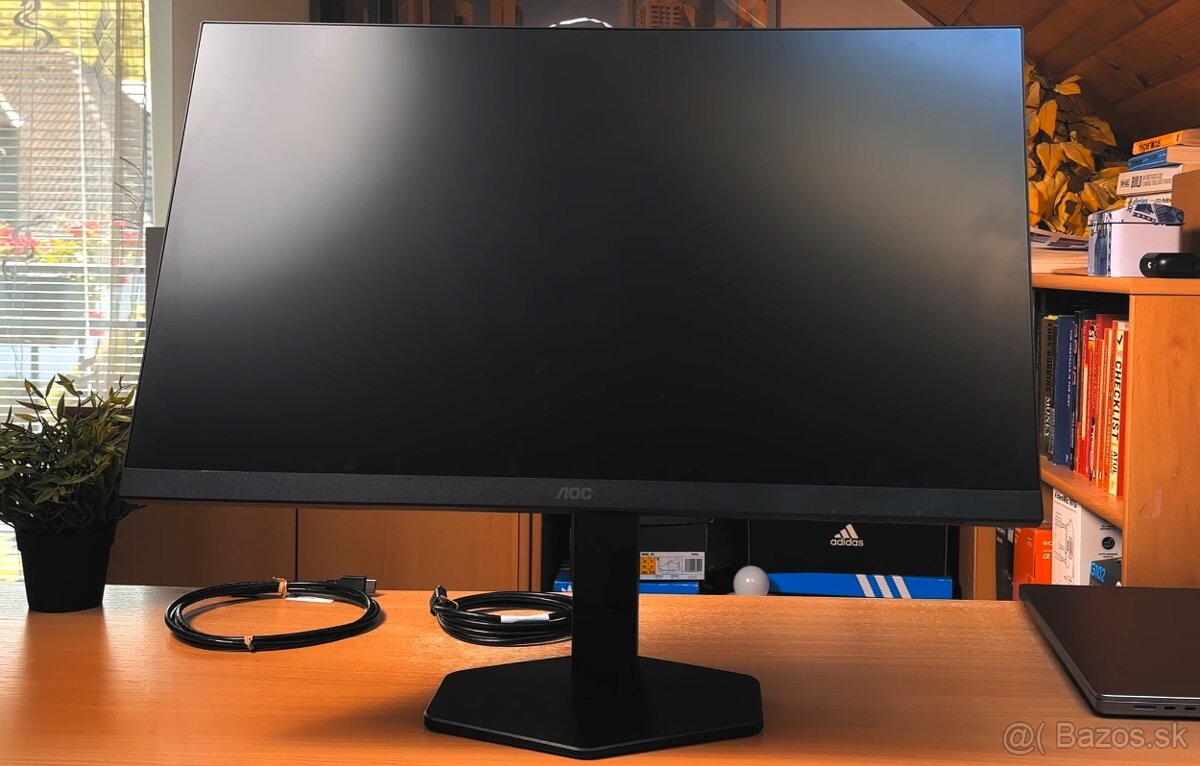 AOC 27" Q27G4X IPS QUAD-HD monitor 180hz 1ms