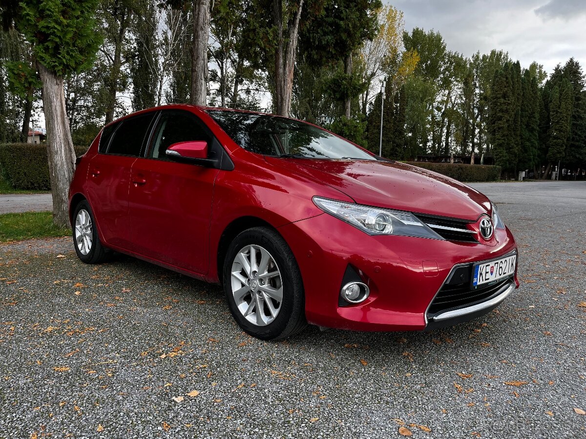 Toyota Auris 1.6 Valvematic