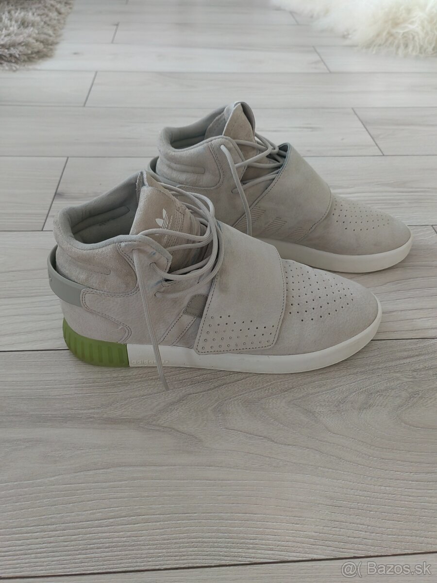 Adidas Tubular Invader 44