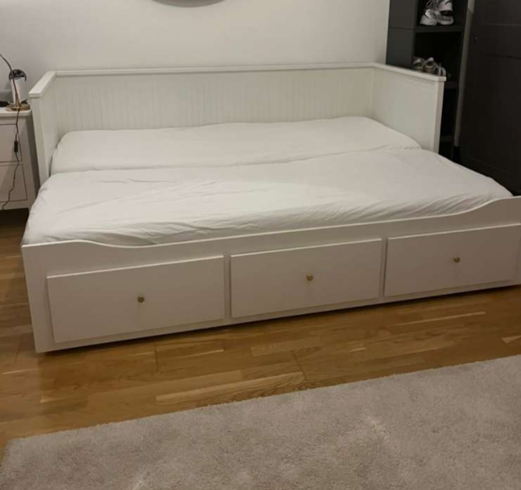 IKEA Hemnes rozkladaciu posteľ bez madracov