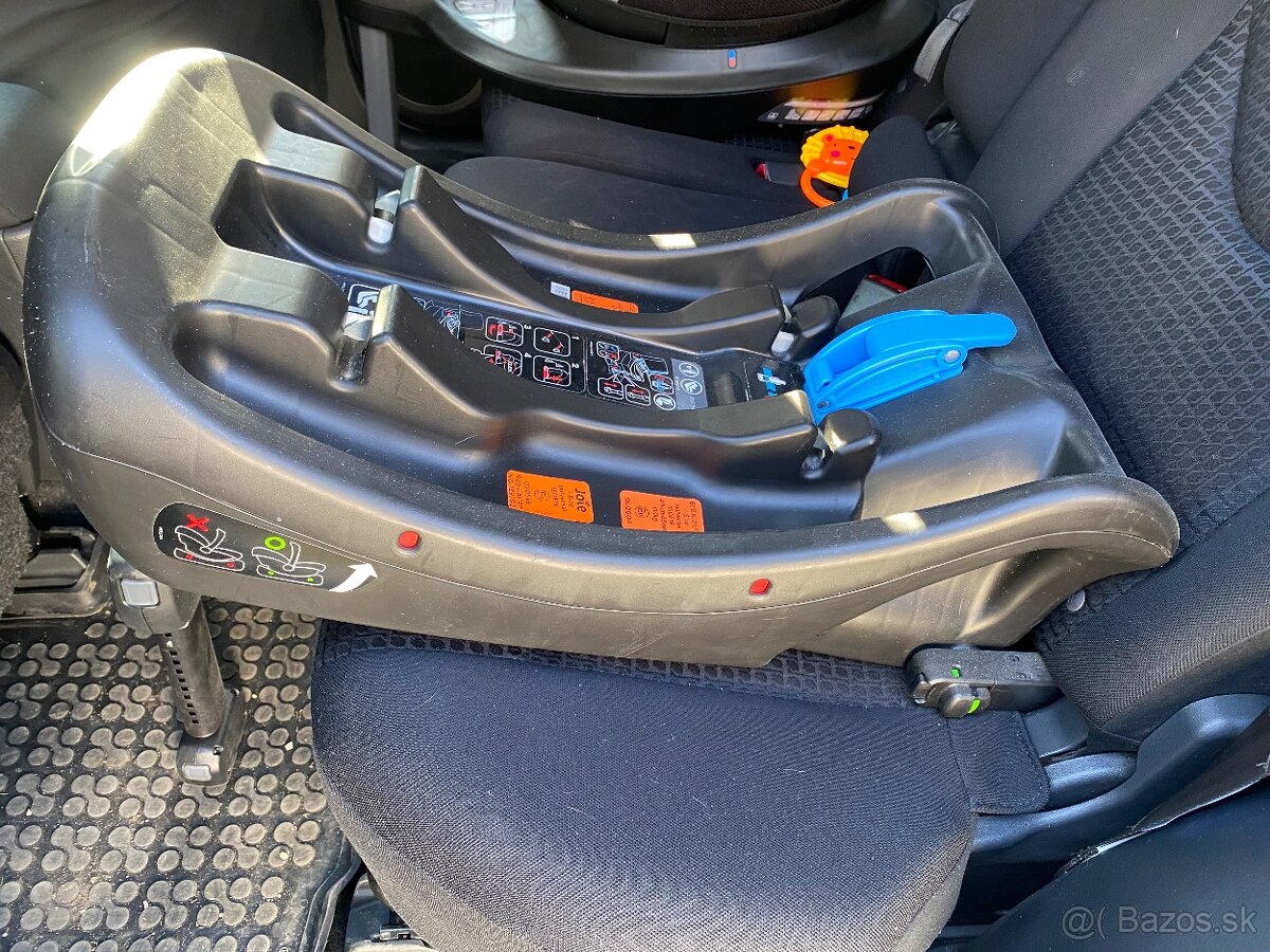 Isofix zakladna Joie