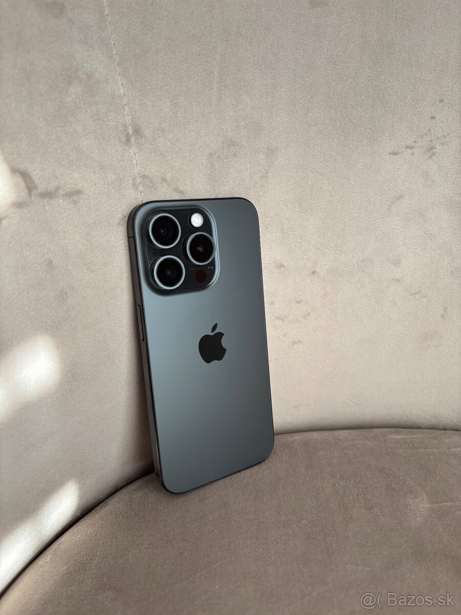 iPhone 15 Pro 256 GB Čierny titán