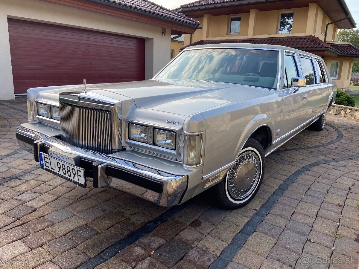 Lincoln Town Car 1988  limo   7,5 m