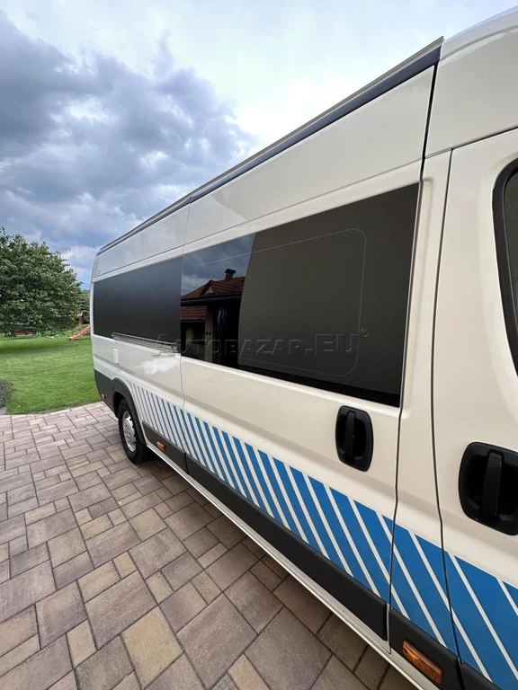 Predám alebo vymenim Peugot Boxer prerobený na karavan.