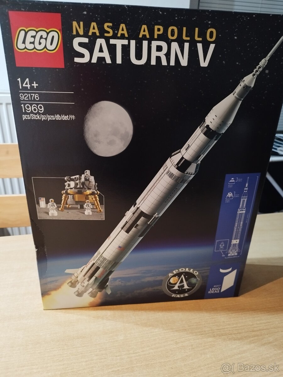 LEGO 92176 - NASA Apollo Saturn V