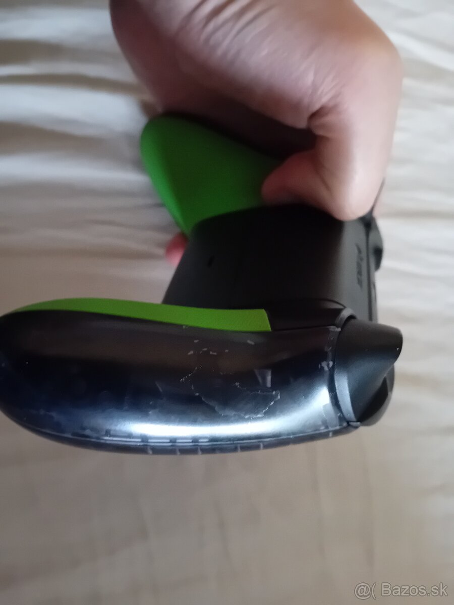 Predám xbox gamepad