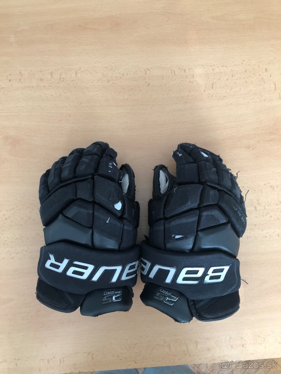 Predám hokejové rukavice Bauer Supreme 2S Pro