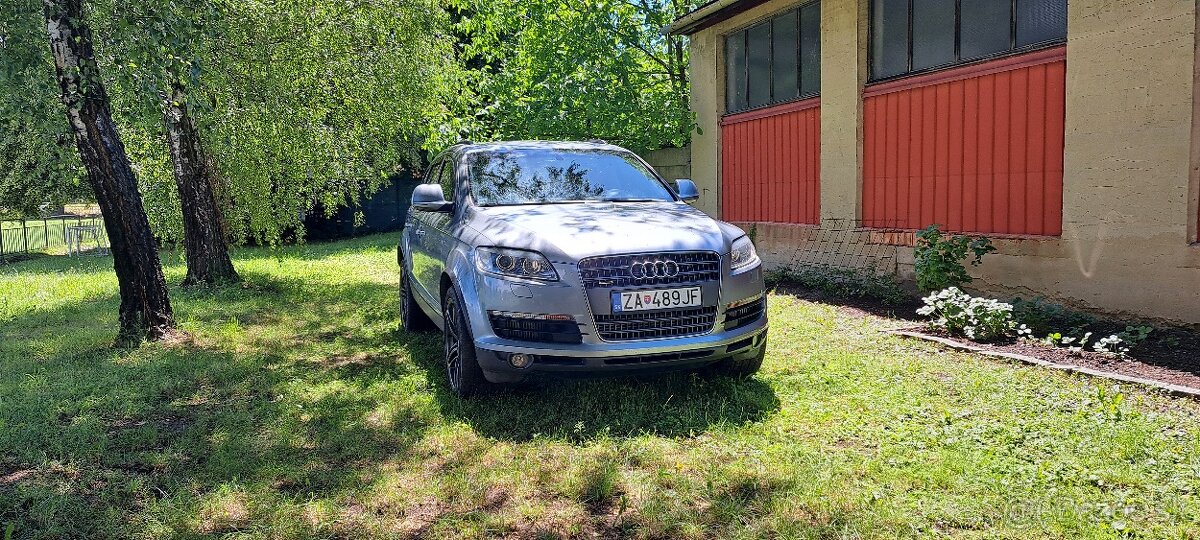 Predam audi q7 3.0tdi rv 2008 6 mesiac